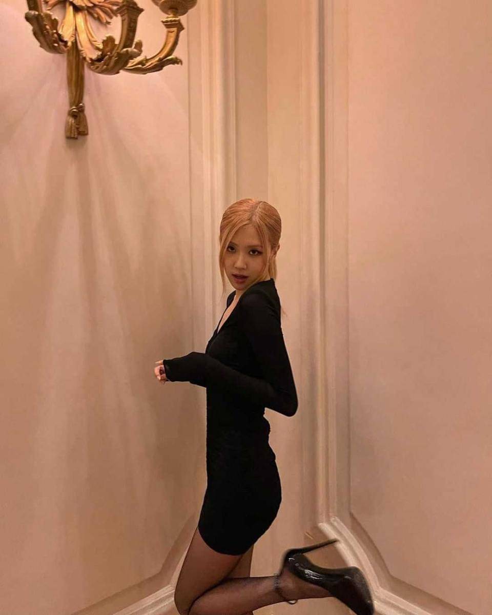 Rose BLACKPINK (instagram.com/roses_are_rosie)