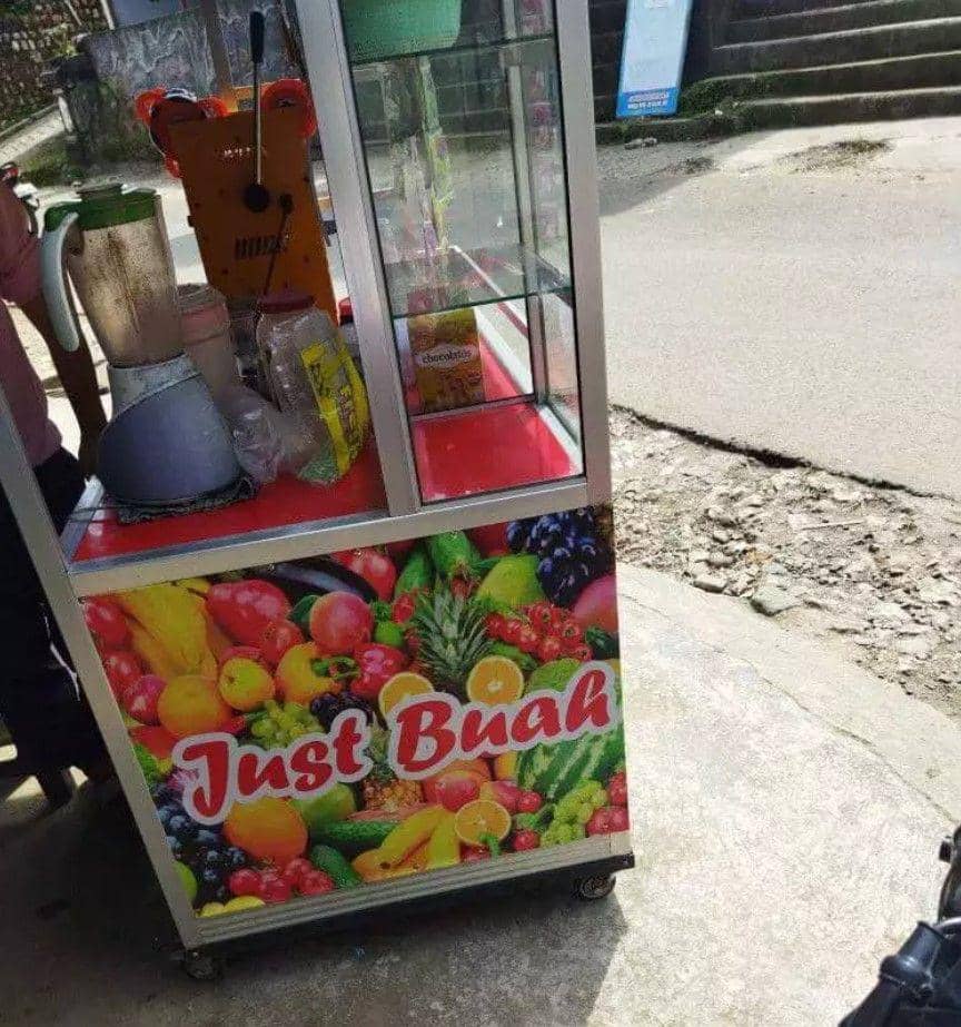 nama penjual takjil kocak (facebook.com/namanyajugapedagang)