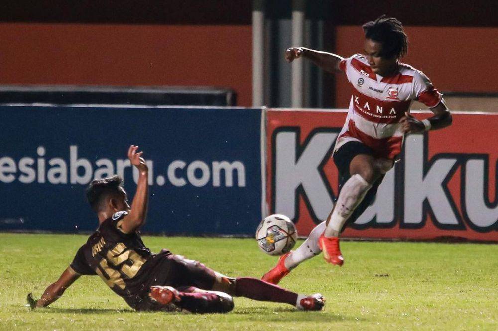 Madura United saat menghadapi PSM Makassar di putaran pertama Liga 1 2022/2023. (instagram.com/maduraunited.fc)