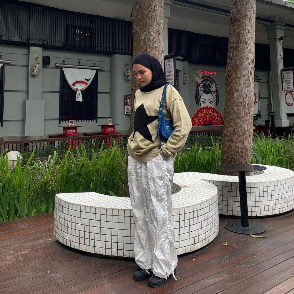 Via Zulviani (instagram.com/viaazulviani)