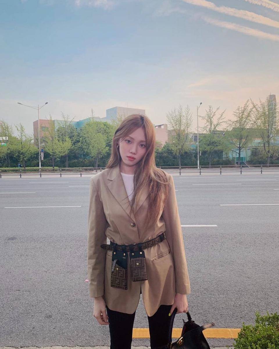 Potret Lee Sung Kyung (instagram.com/heybiblee)
