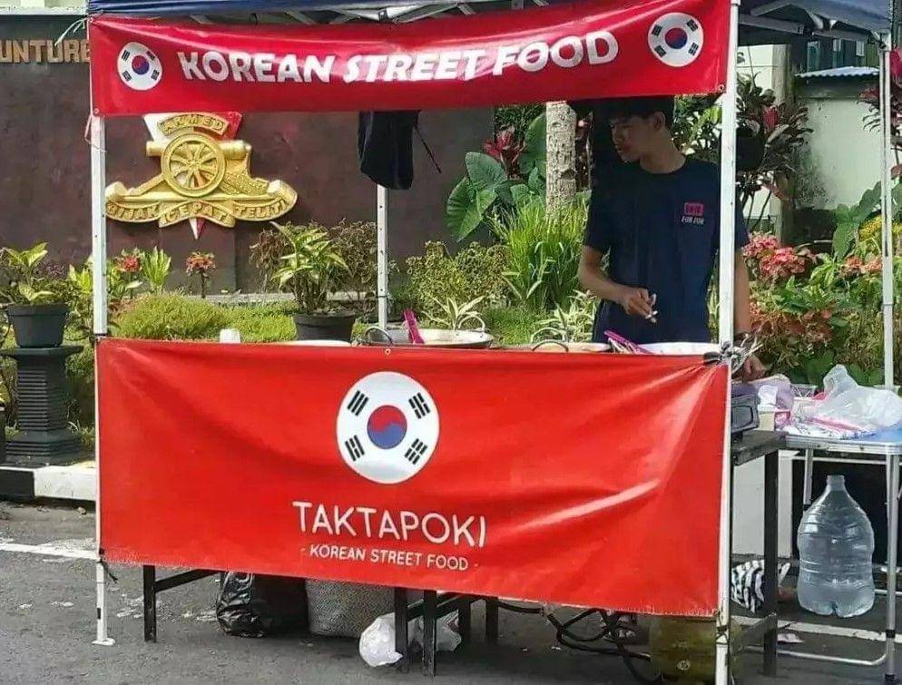 nama penjual takjil kocak (facebook.com/namanyajugapedagang)