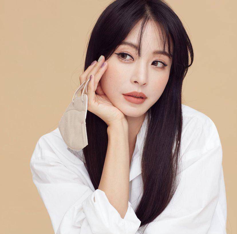 potret Han Ye Seul (instagram.com/han_ye_seul_)