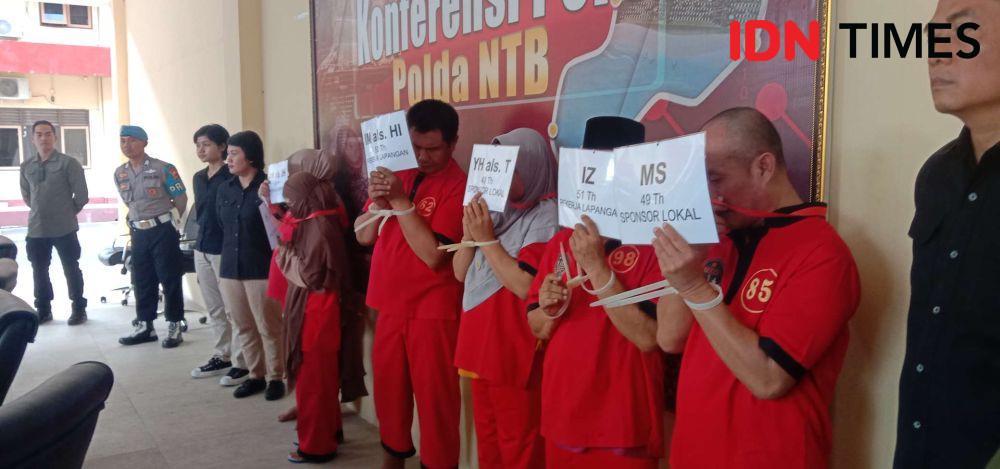 6 tersangka kasus TPPO yang diringkus Ditreskrimum Polda NTB. (IDN Times/Muhammad Nasir)