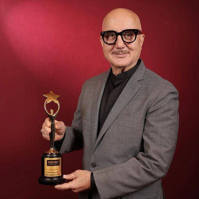 Anupam Kher (instagram.com/iconicgoldaward)