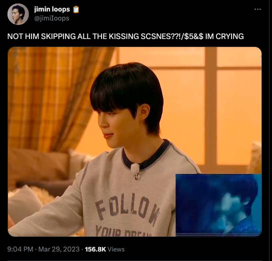 Jimin skip adegan kissing di musik videonya (twitter.com/@jimiIOOPS)