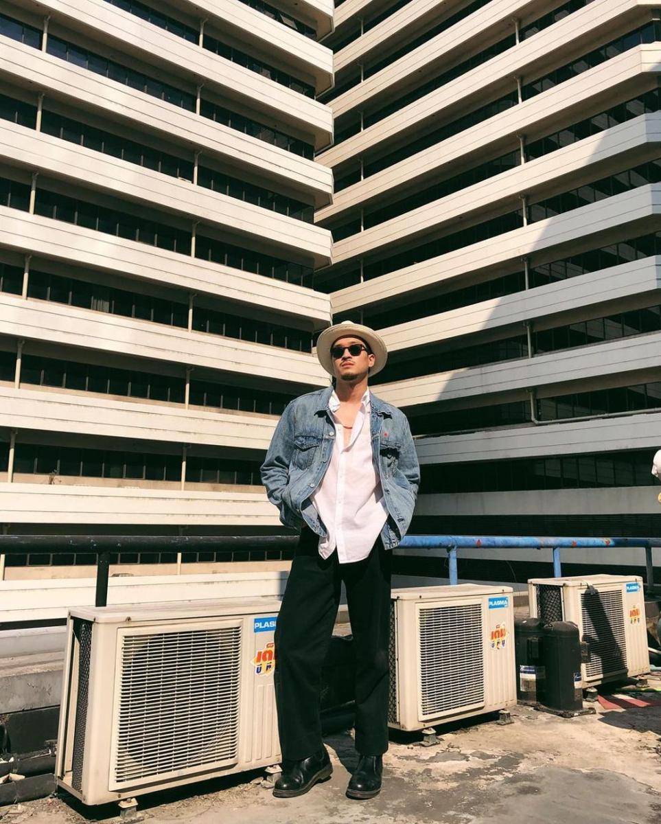padu padan outfit putih ala Foei Patara (instagram.com/foeifoeii)