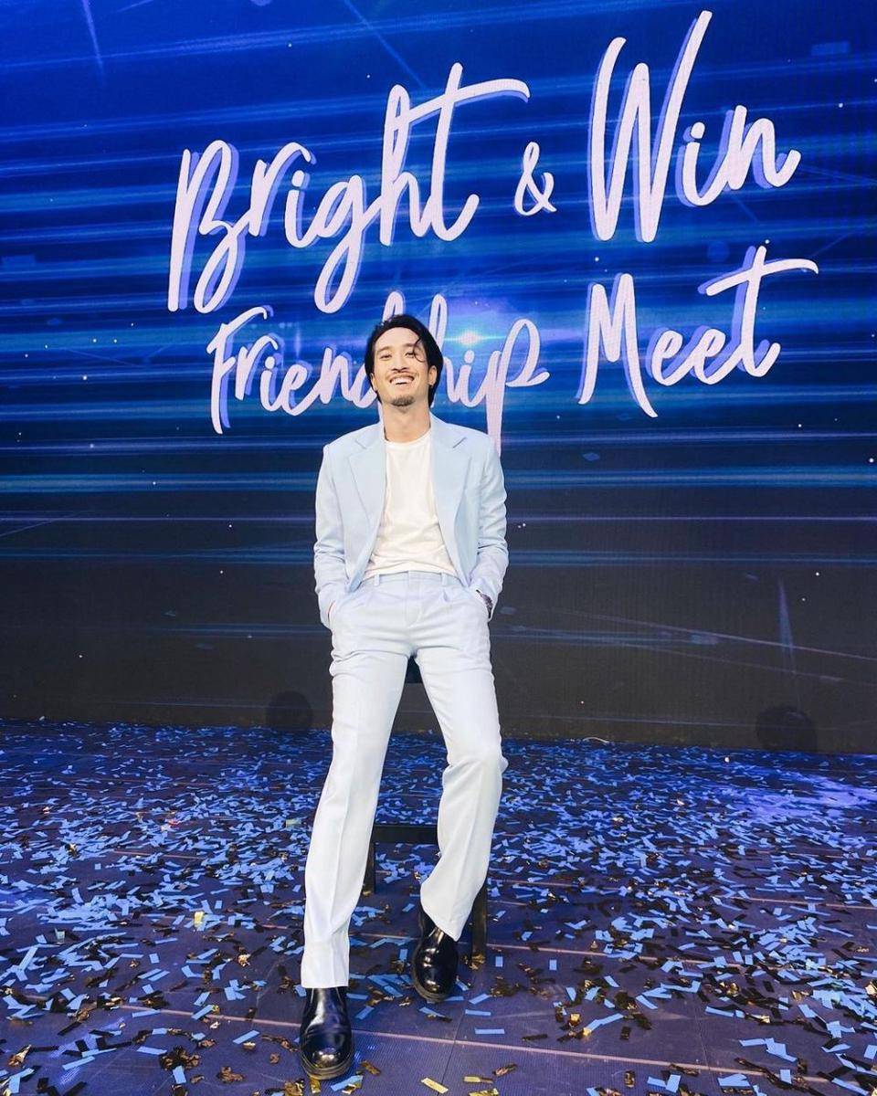 padu padan outfit putih ala Foei Patara (instagram.com/foeifoeii)