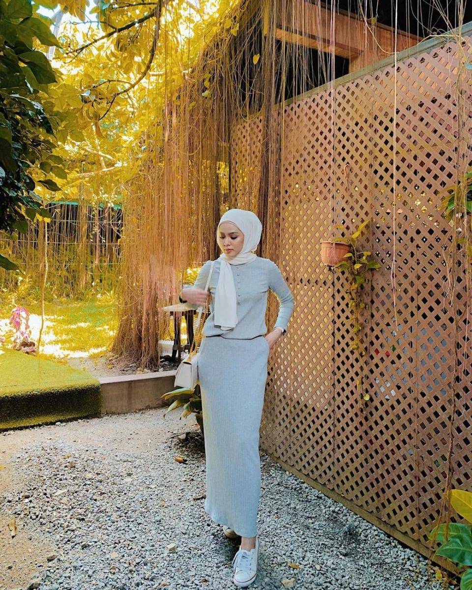 potret outfit ala Thuraya Nur (instagram.com/thurayanur)