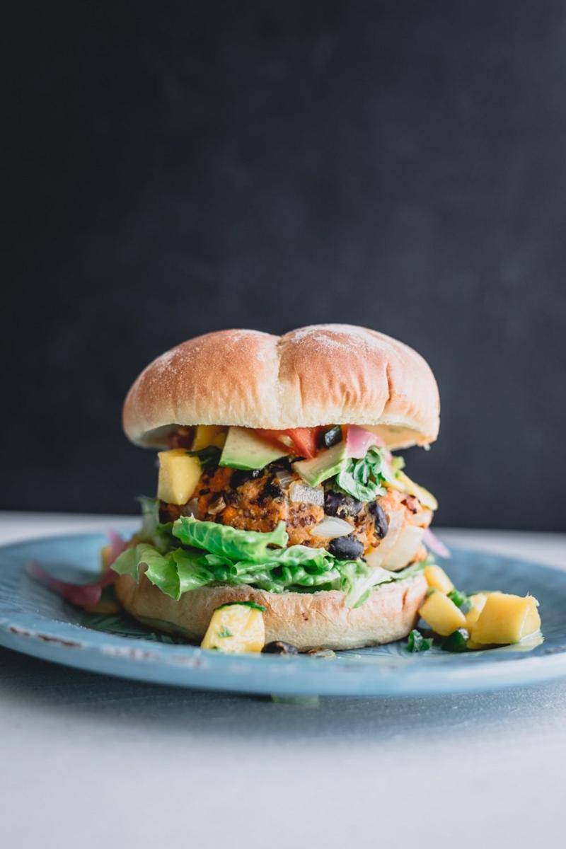 ide menu diet untuk buka puasa (unsplash.com/runningonrealfood)