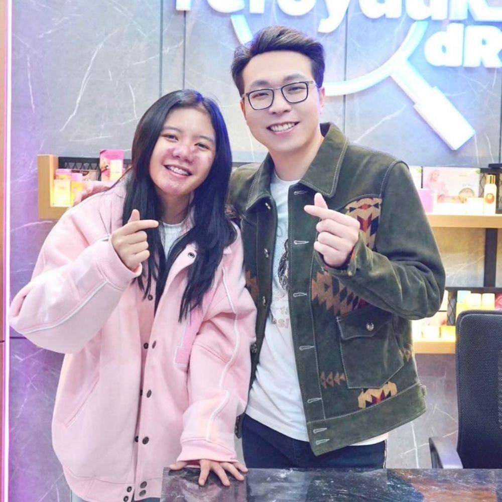 potret Ismi Hidayah dan para artis (instagram.com/isminhdyh)