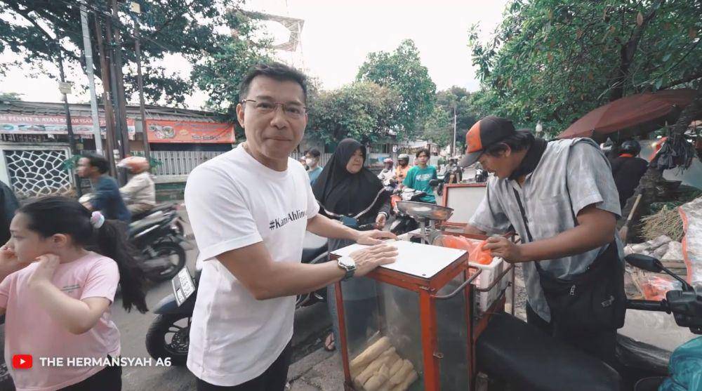 Anang bikin takjil (YouTube.com/The Hermansyah A6)