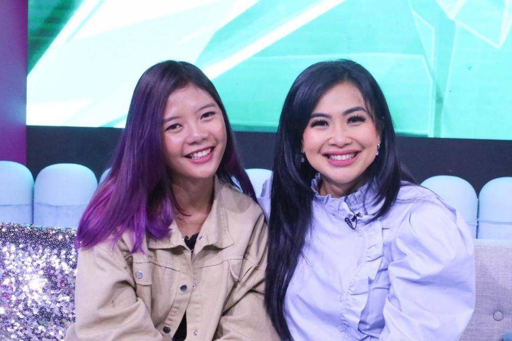 potret Ismi Hidayah dan para artis (instagram.com/isminhdyh)