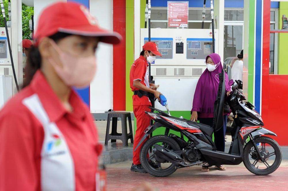 Ilustrasi pengisian BBM. (Dok. Pertamina)