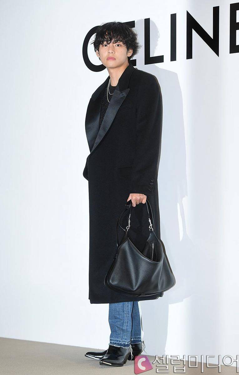 V BTS di acara Celine, Kamis (30/3/2023) (dok. Celeb News)
