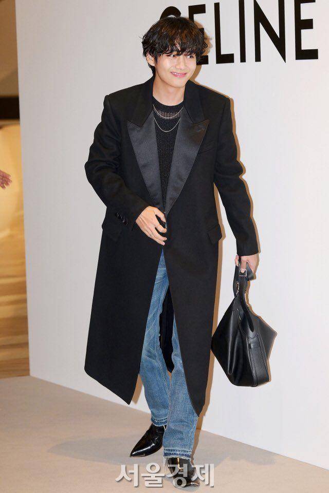 V BTS di acara Celine, Kamis (30/3/2023) (dok. Seoul Gyeongje)