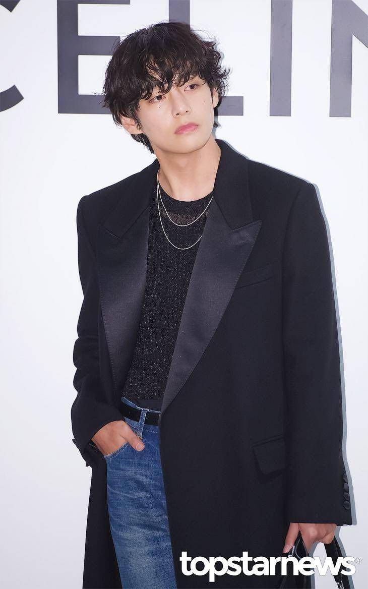 V BTS di acara Celine, Kamis (30/3/2023) (dok. topstarnews)