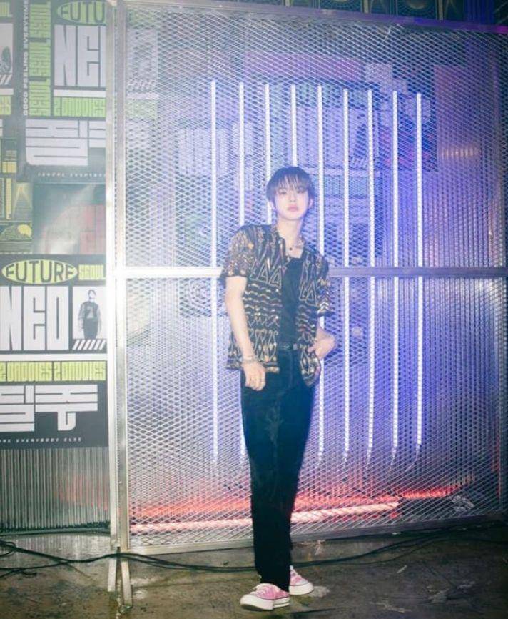 Potret daily outfit Jungwoo NCT 127 (instagram.com/nct127)
