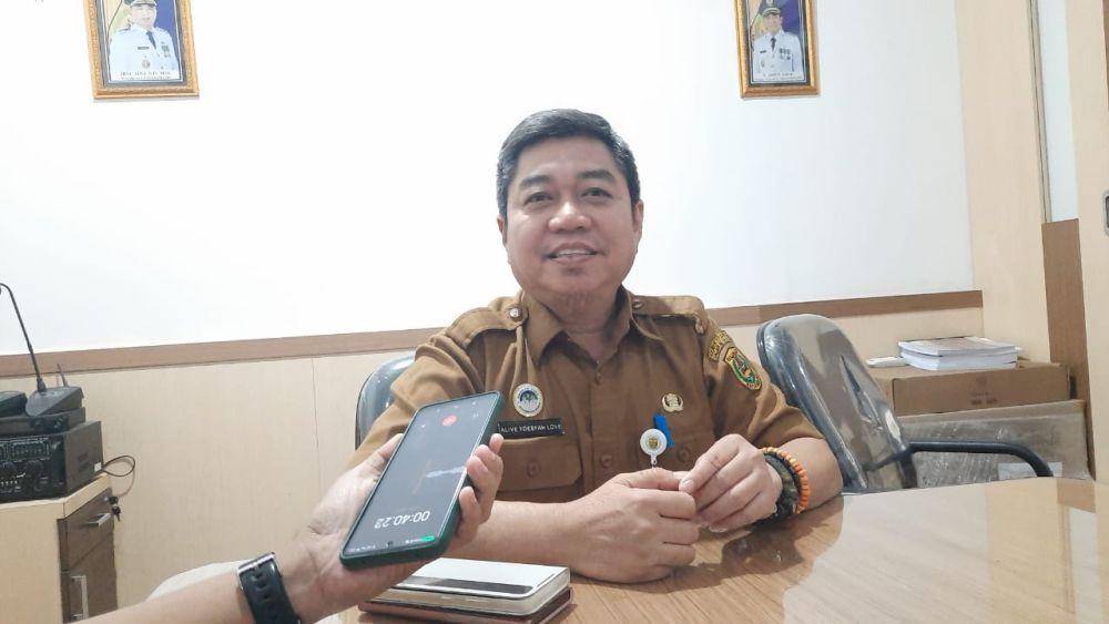Kepala Dinas Lingkungan Hidup Kota Banjarmasin, Alive Yoesfah Love.