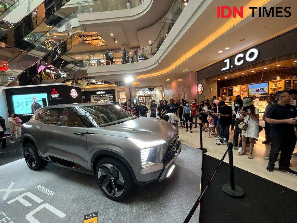 Mitsubishi XFC Concept dipamerkan di ekshibisi Mitsubishi Motors Auto Show di Mal Paragon Semarang, 31 Maret–2 April 2023. (IDN Times/Anggun Puspitoningrum)