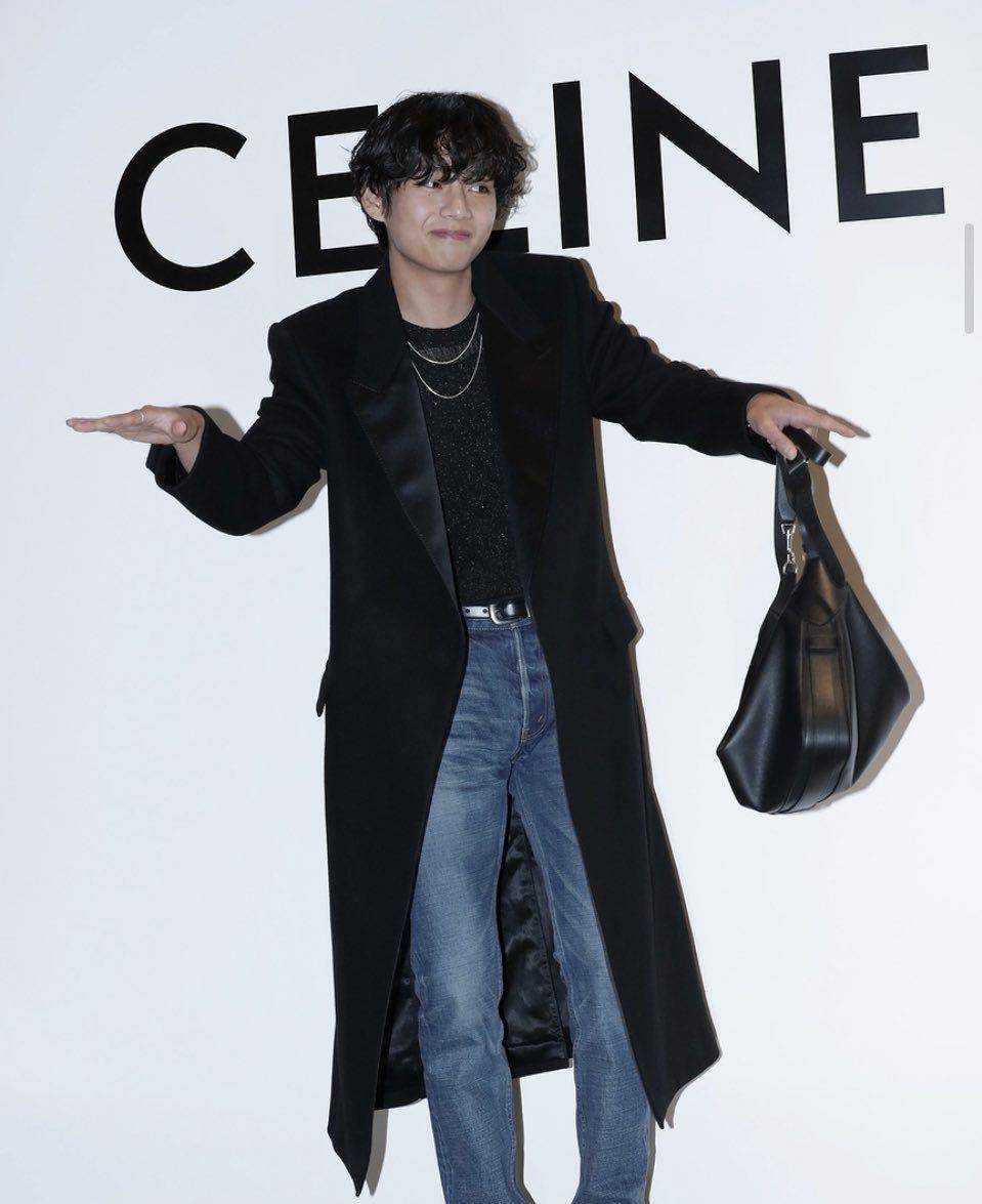 V BTS di acara Celine, Kamis (30/3/2023) (instagram.com/mtv)