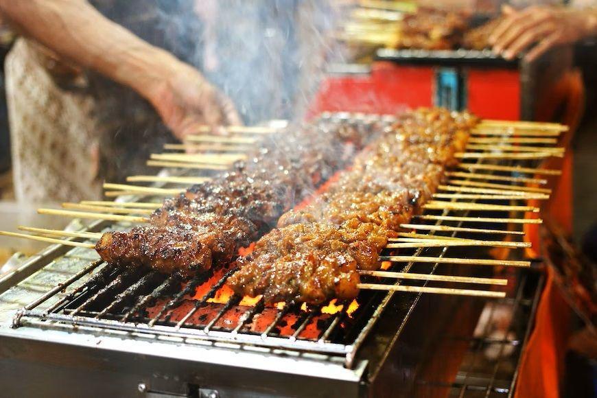 5 Tips Kulineran saat Libur Lebaran, Waspada Spot Kuliner Turistik!