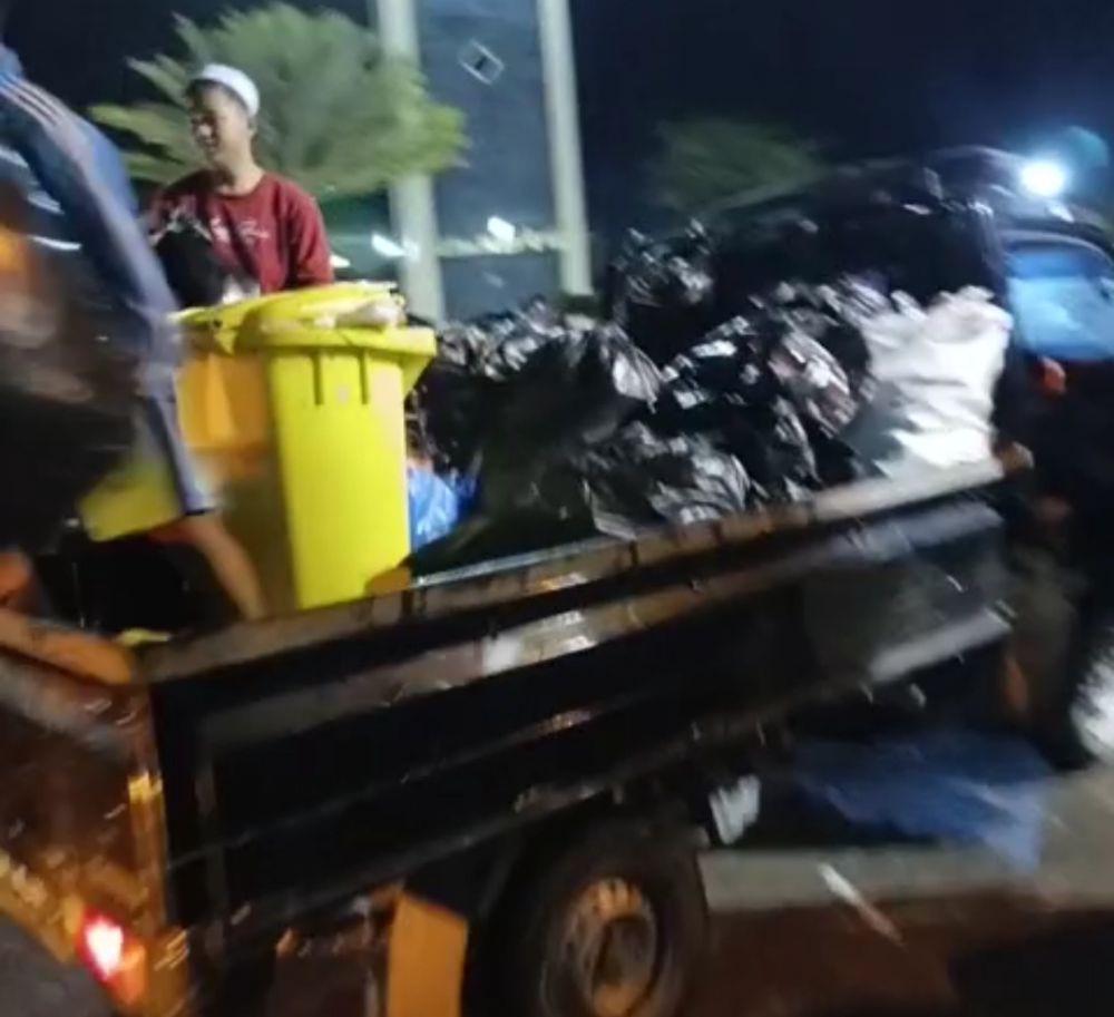 Haul Guru Zuhdi di Banjarmasin Menyisakan 15 Ton Sampah