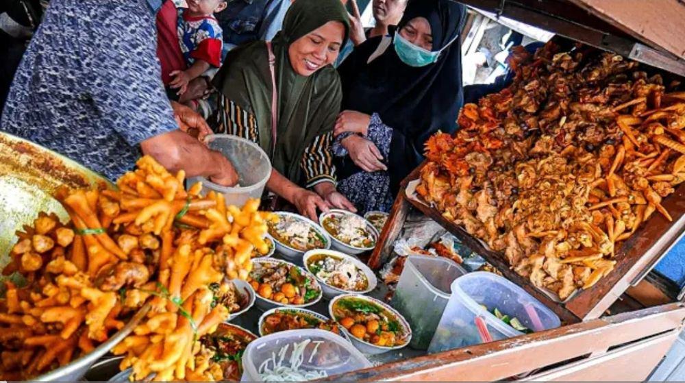 6 Kuliner Soto Viral di Malang, Kuahnya Bikin Nagih!