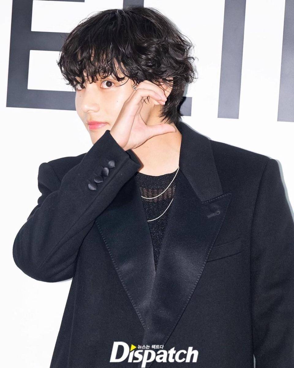 V BTS di acara Celine, Kamis (30/3/2023) (instagram.com/koreadispatch)