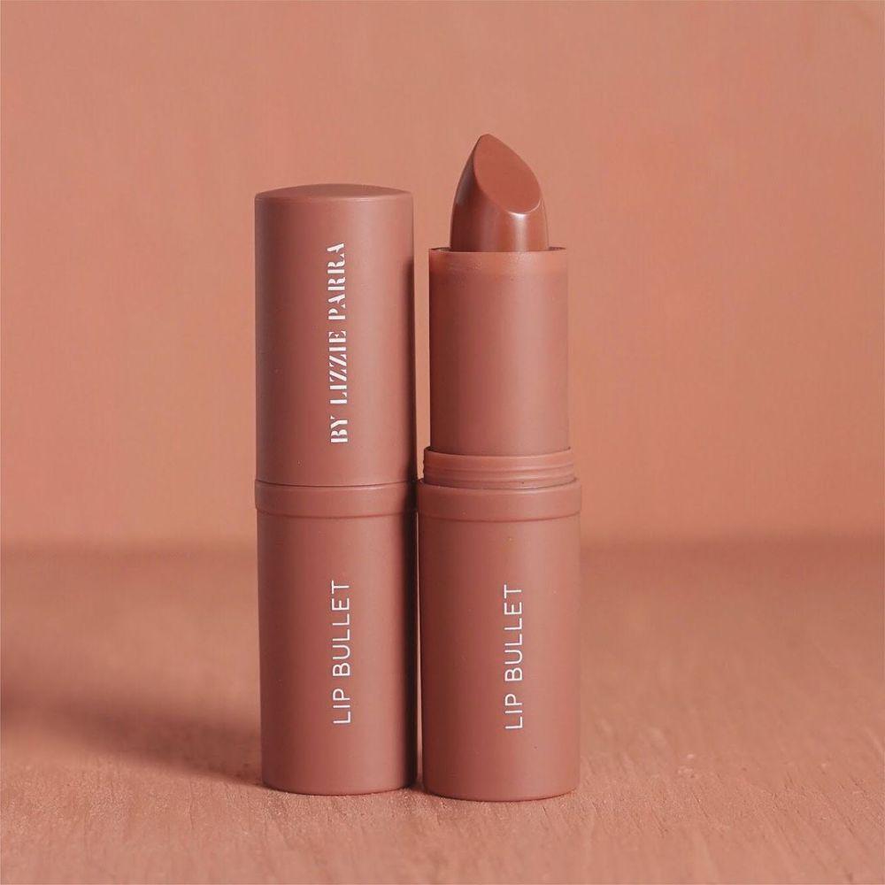 By Lizzie Parra Lip Bullet - Pretzel (instagram.com/blpbeauty)