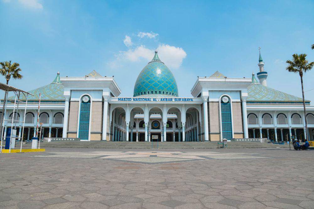 Makam Nasional Al-Akbar (tourism.surabaya.go.id)