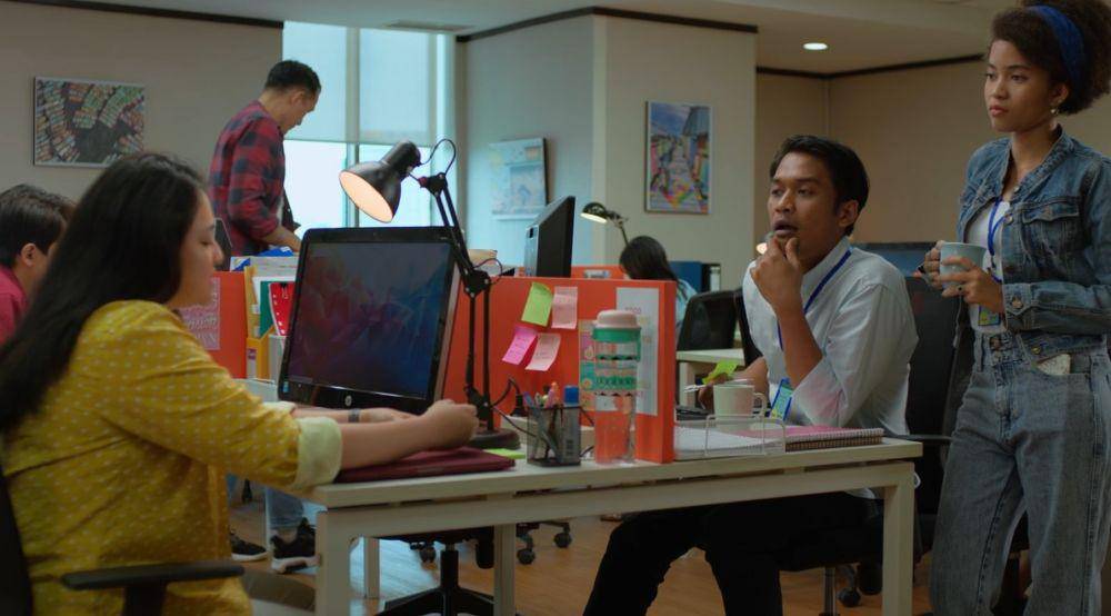 Cuplikan serial Induk Gajah (doc. primevideo/indukgajah | twitter.com/WatchmenID)