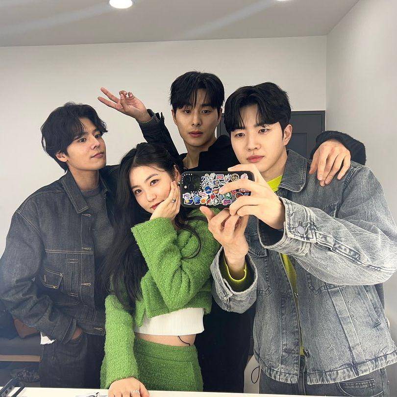 momen akrab pemain drama The Secret Romantic Guesthouse (instagram.com/_ryeoun)