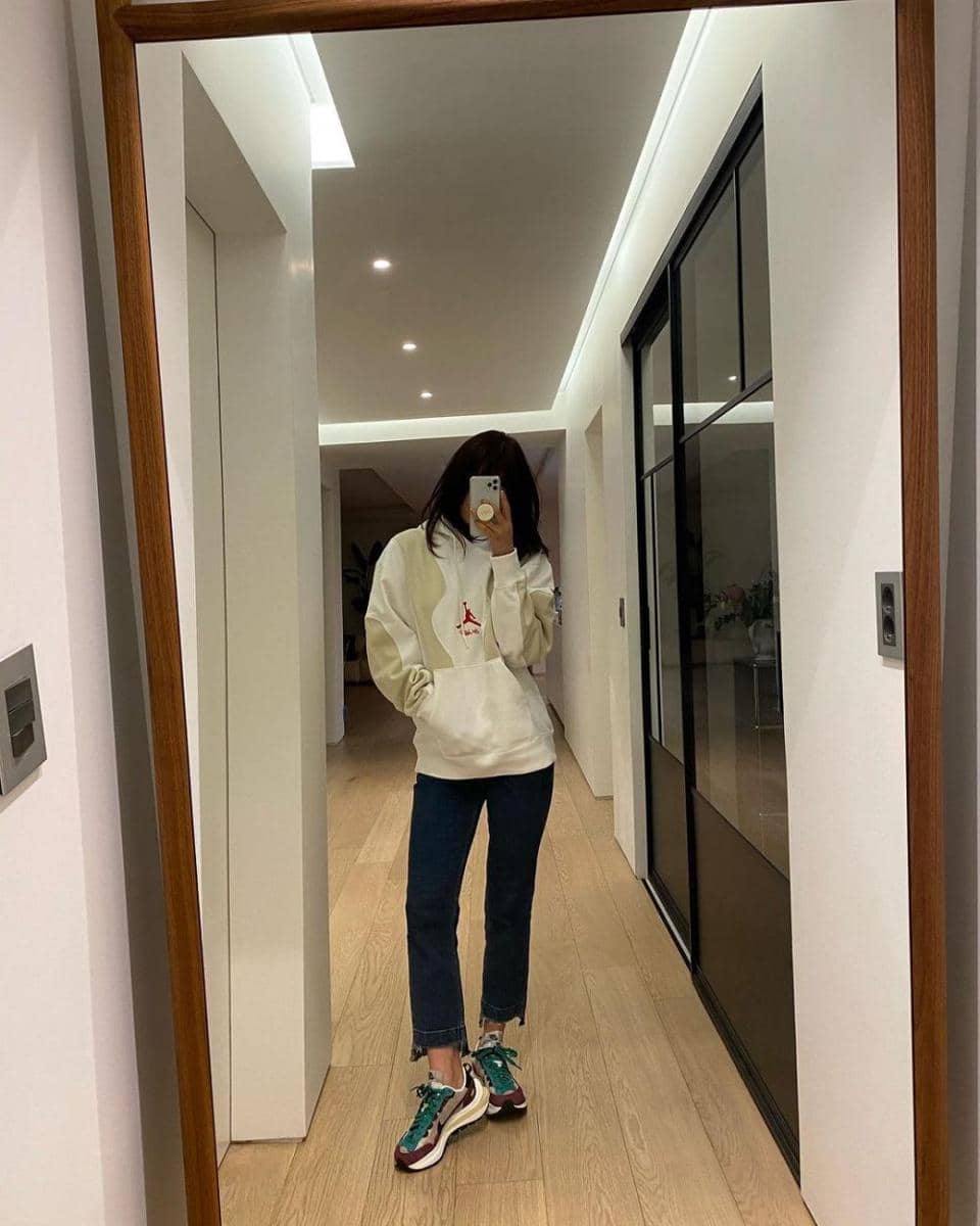 Park Shin Hye (instagram.com/ssinz7)