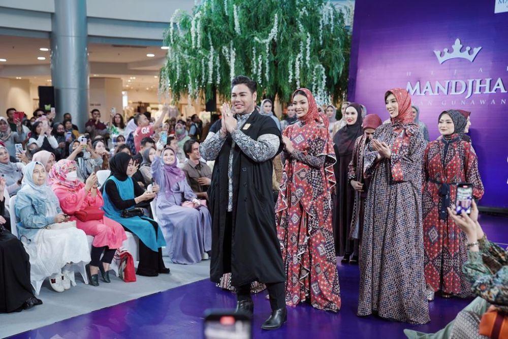 Mandjha Hijab Ivan Gunawan Buka Store Baru di Margocity Depok