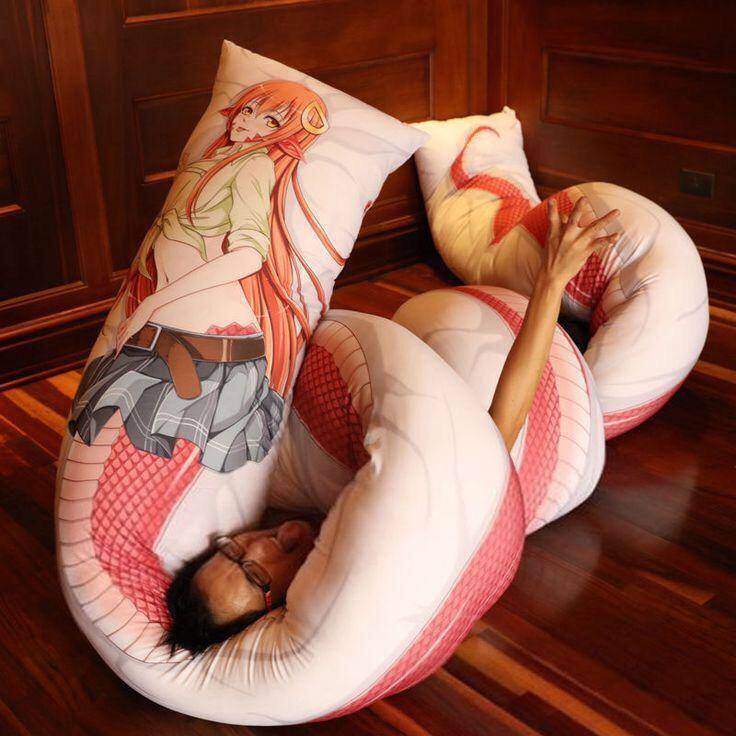 potret desain bantal gak masuk akal (reddit.com/user/FilthyDesertRat)