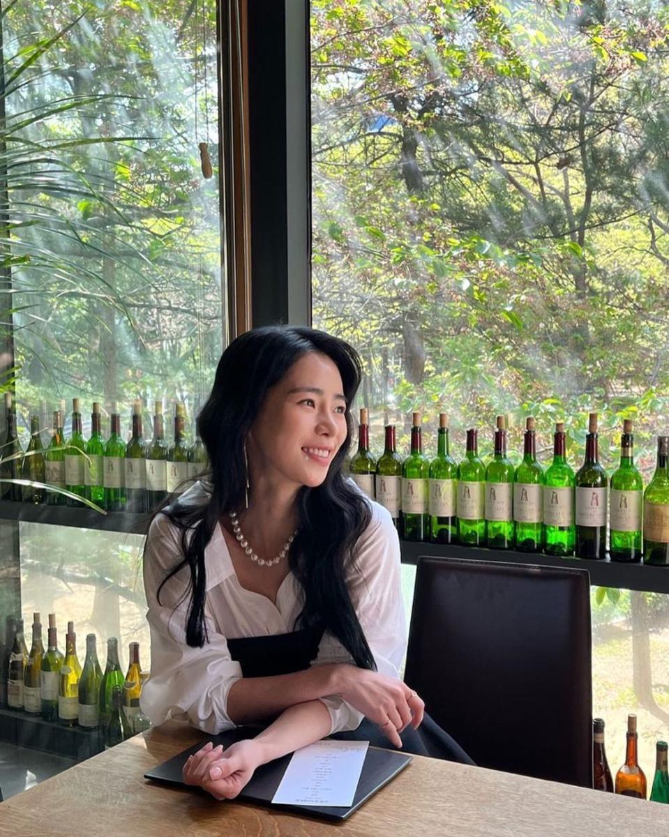Lim Ji Yeon (instagram.com/limjyy2)