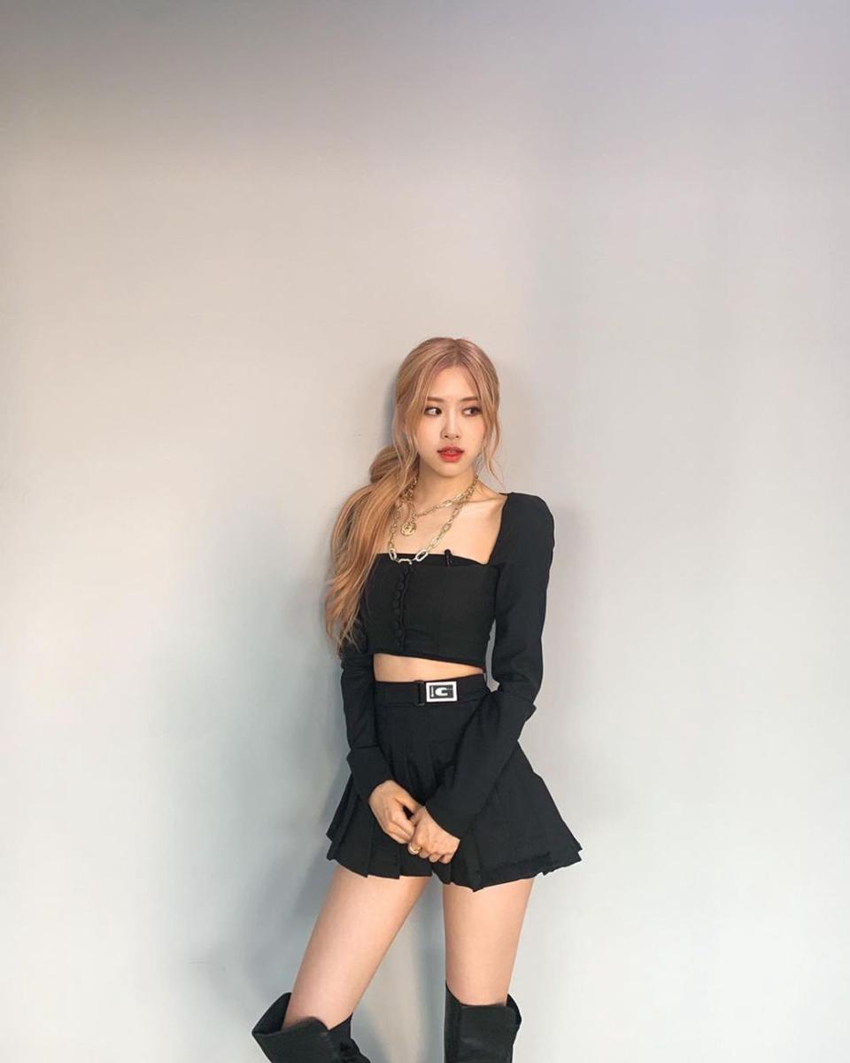 Rose BLACKPINK (instagram.com/roses_are_rosie)