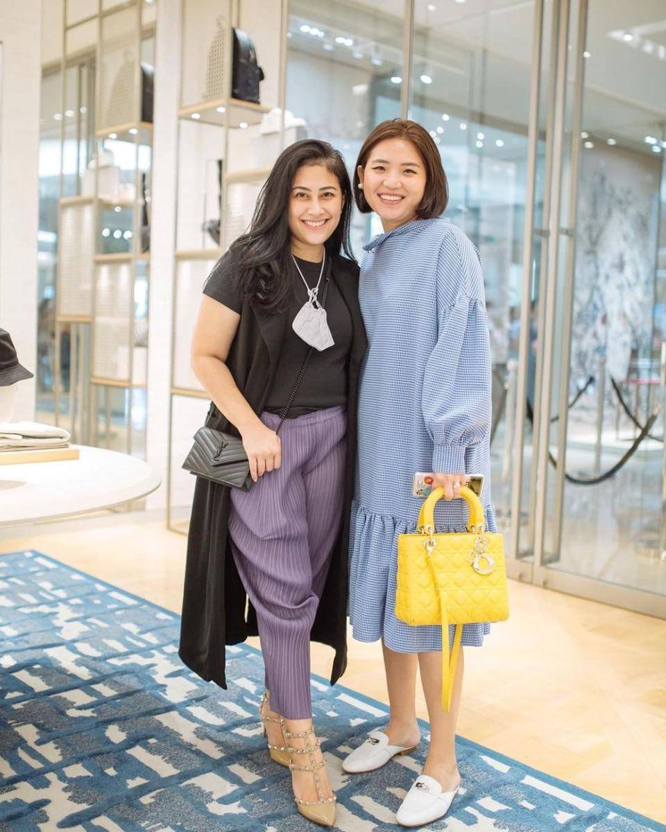 OOTD Gadis Sadiqah (instagram.com/gadiscsadiqah)