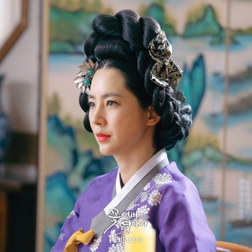 still cuts drama The Secret Romantic Guesthouse (instagram.com/sbsdrama.official)