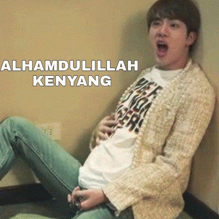 Meme puasa member BTS (twitter.com/boxysmilethv)
