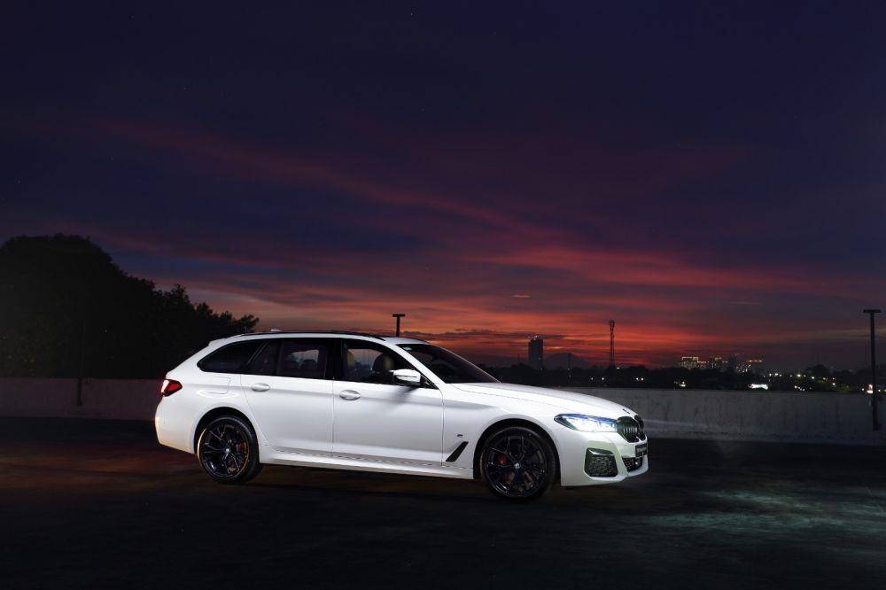 Spesifikasi BMW Seri 5 Touring baru (dok. BMW)
