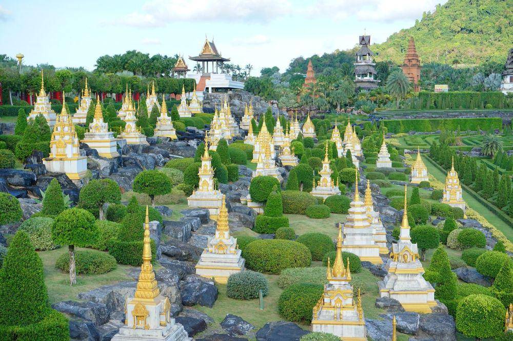 Nong Nooch Tropical Garden (pixabay.com/zephyz)