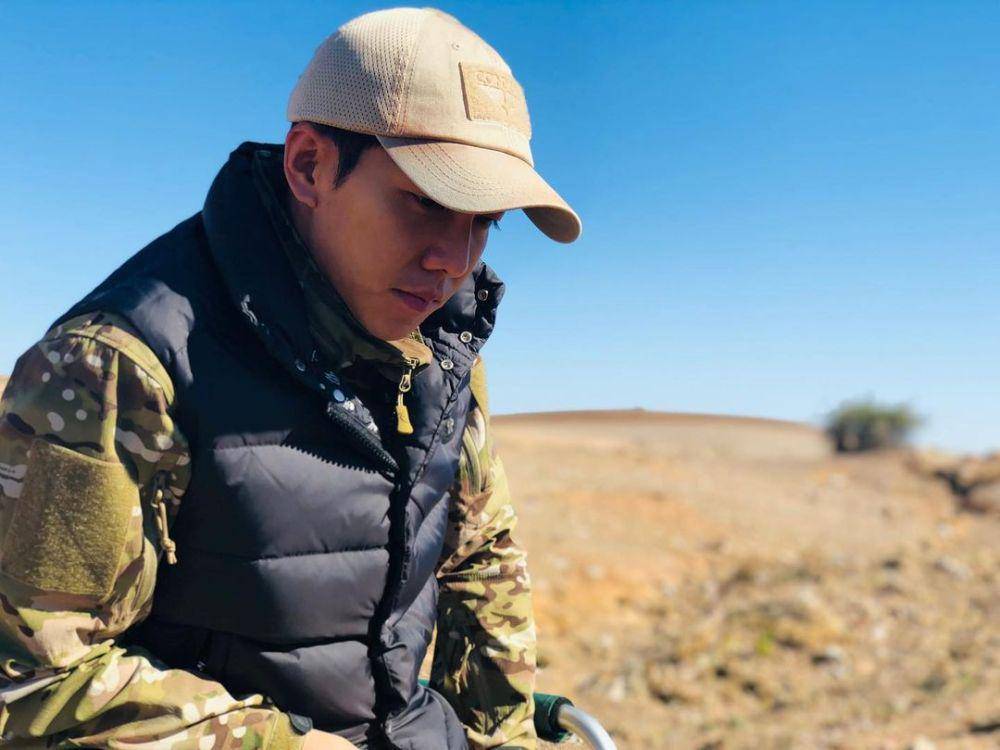 Vagabond (instagram.com/leeseunggi.official)