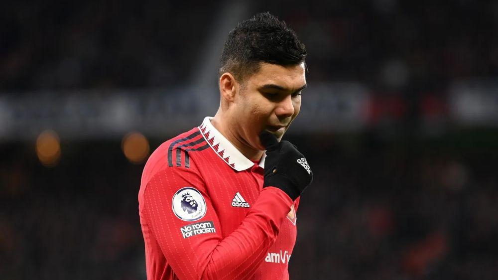 5 Pemain MU yang Pernah Mendapat 2 Kartu Merah dalam 1 Musim