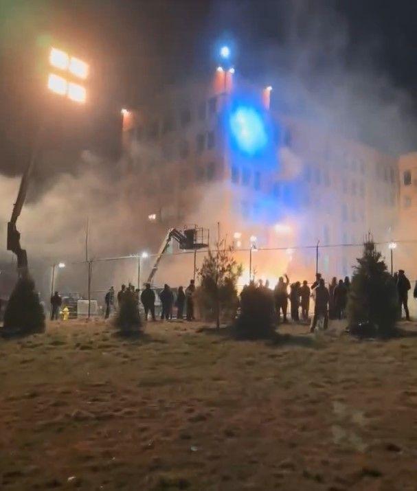 Arkham Asylum terbakar di Joker 2 (instagram.com/ladygaganownet)