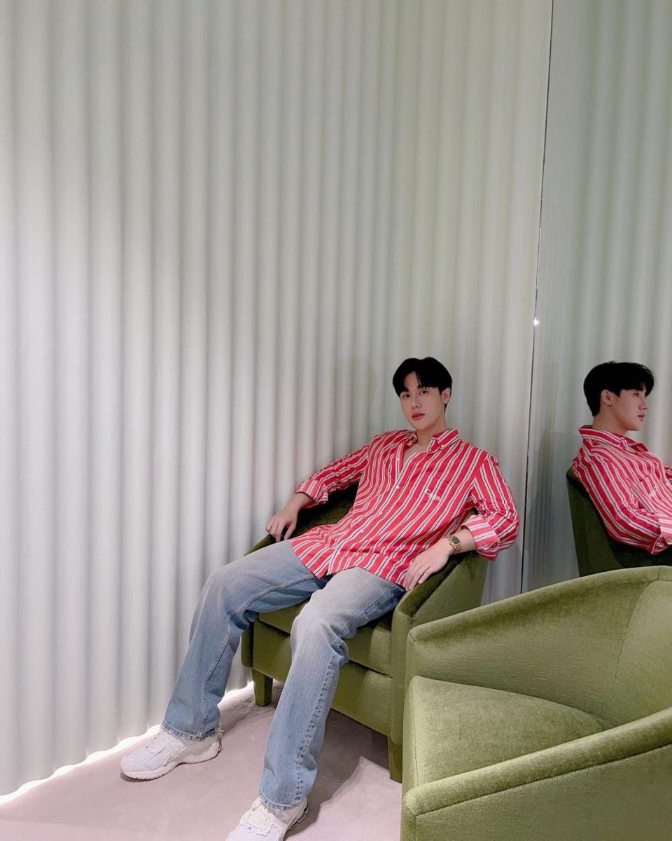 Arm Weerayut (instagram.com/arm_wc)