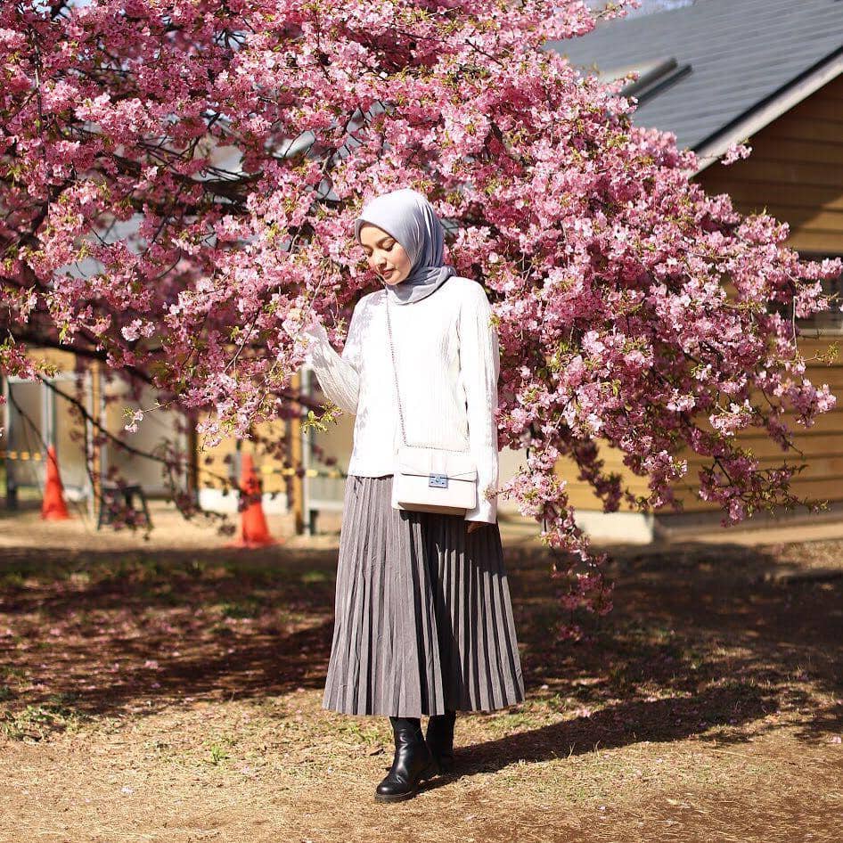 OOTD liburan ke luar negeri ala selebgram (instagram.com/intansugih)