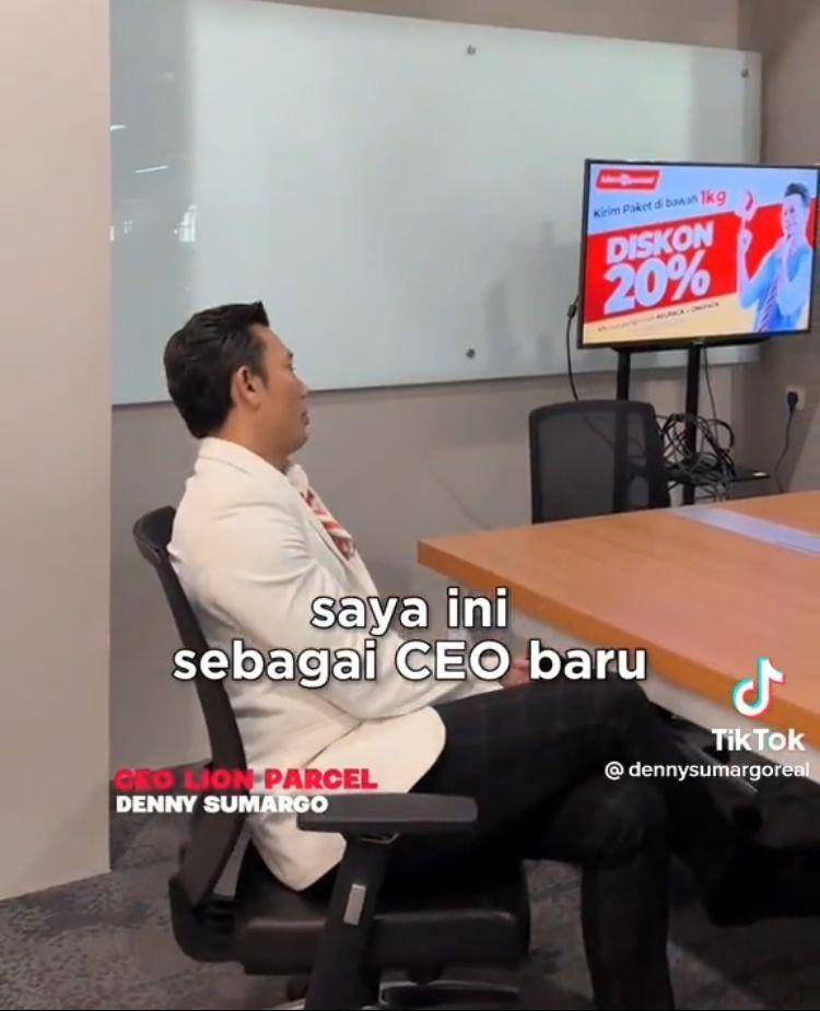 Denny Sumargo Jadi CEO Baru Lion Parcel (Tiktok.com/dennysumargoreal)