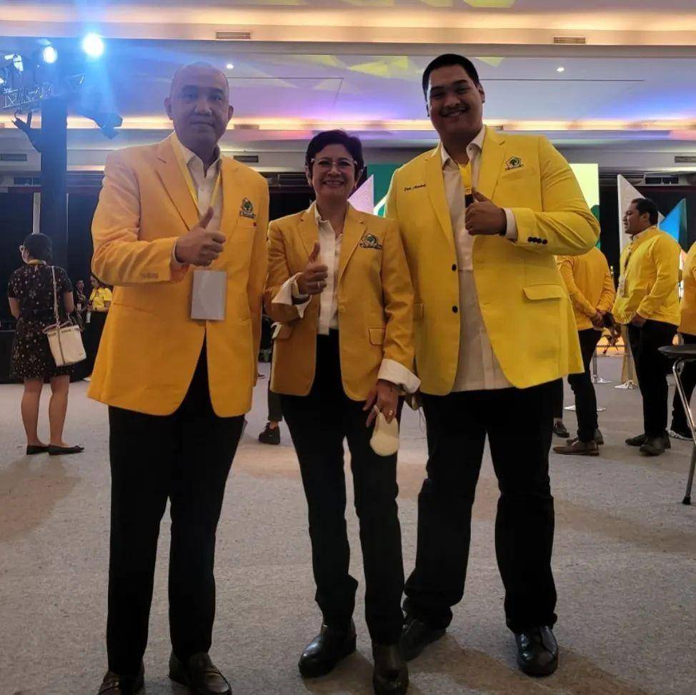 Potret Dito Ariotedjo Menpora dan artis (Instagram.com/na_nurularifin)